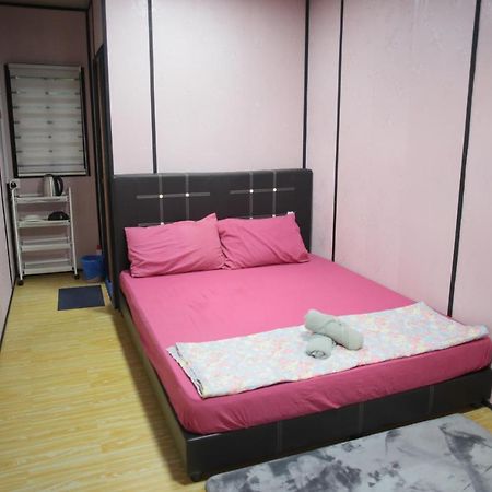 Padang Besar Red Cabin Homestay Bagian luar foto