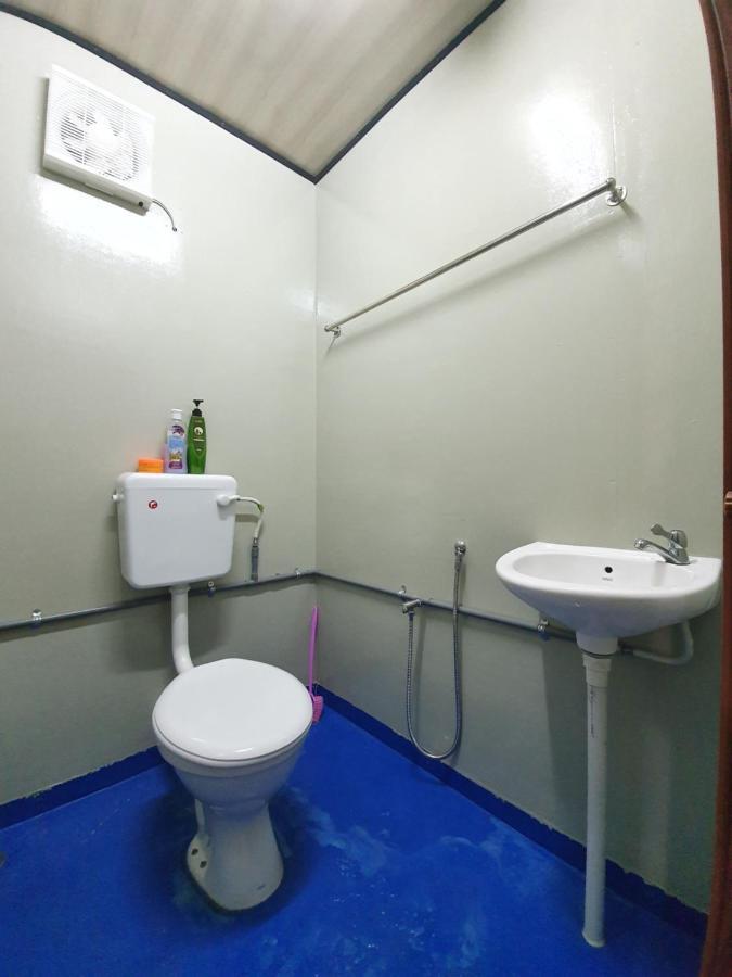 Padang Besar Red Cabin Homestay Bagian luar foto