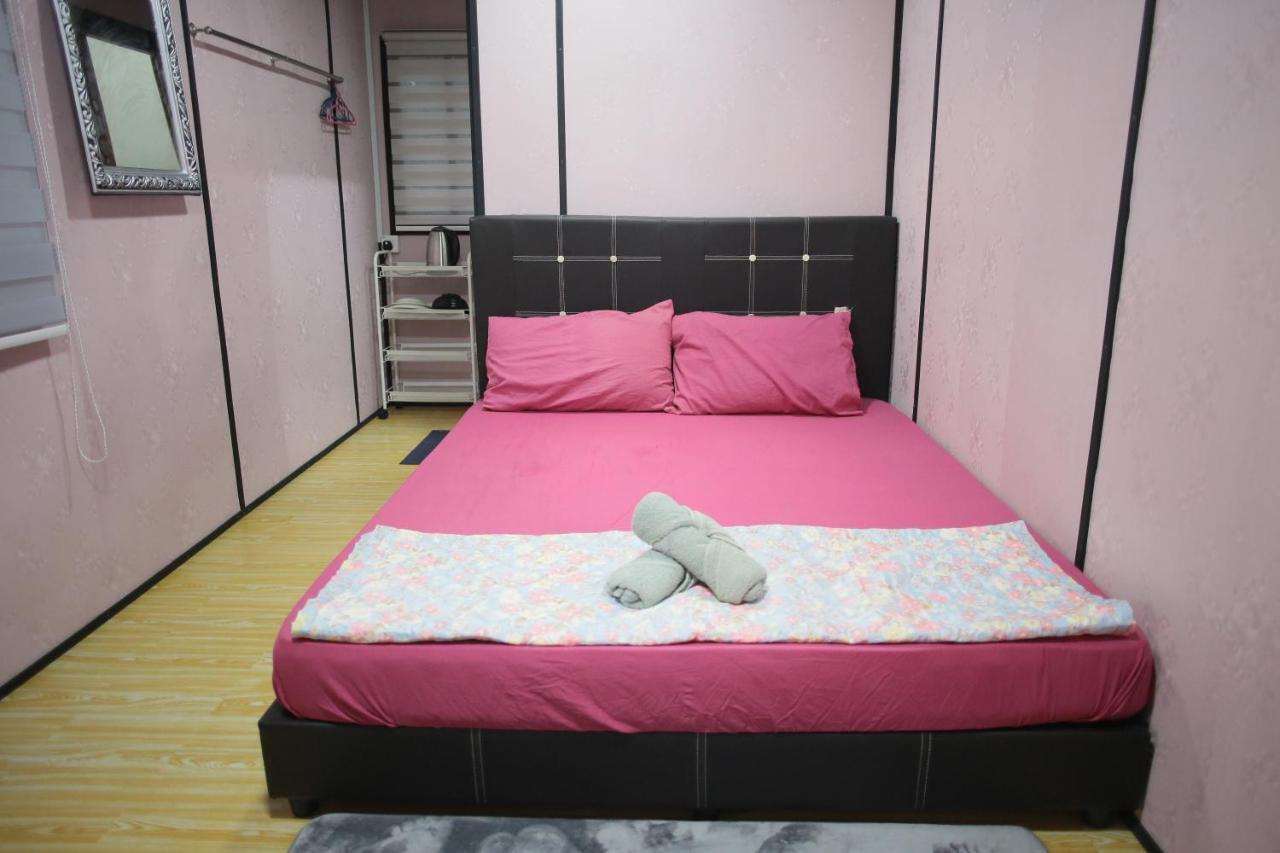 Padang Besar Red Cabin Homestay Bagian luar foto